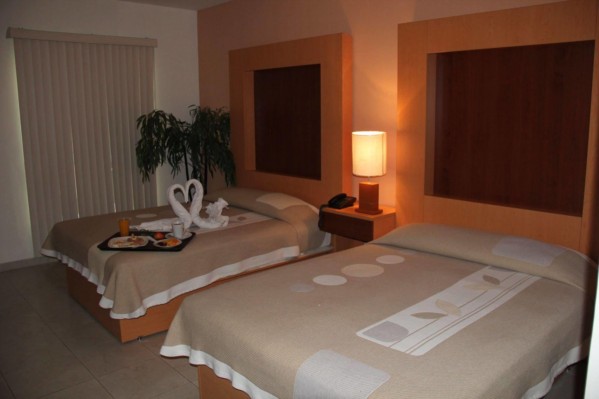 Hotel Real ספופן מראה חיצוני תמונה